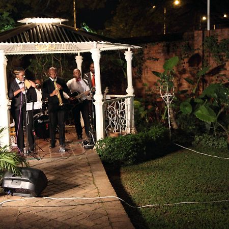Bronte Hotel Harare Ngoại thất bức ảnh