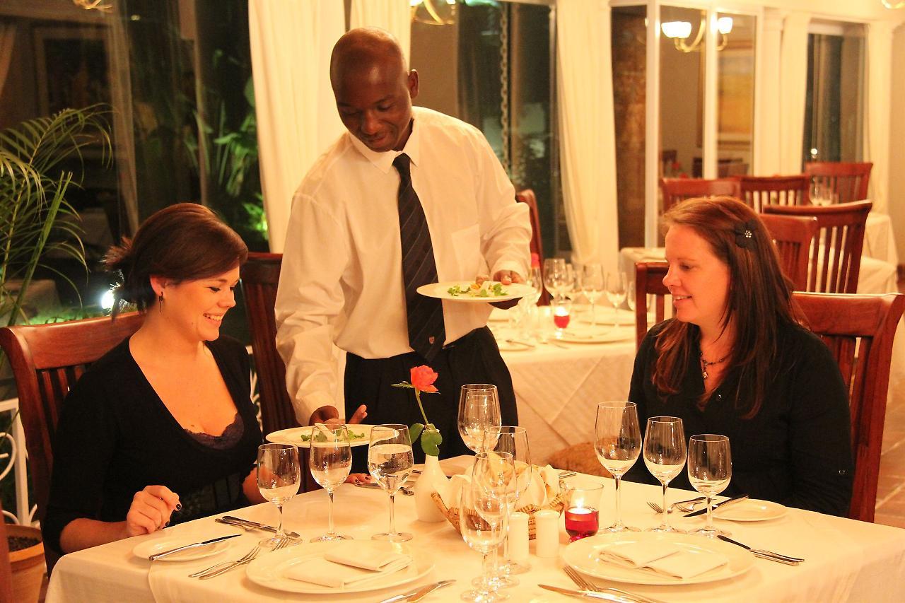 Bronte Hotel Harare Ngoại thất bức ảnh
